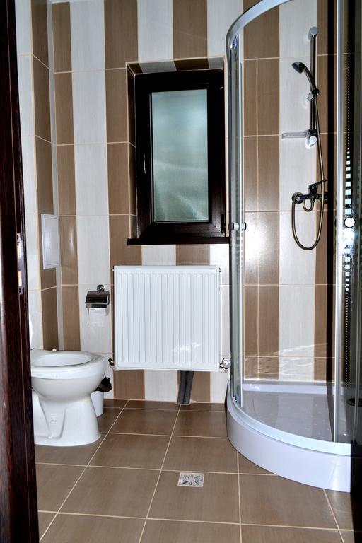 Pensiunea Vatra Bucovinei Vatra Moldoviţei Extérieur photo